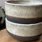 Détail de l'émail du bol Demba crème en céramique artisanale